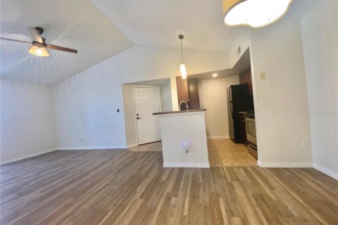 Copropriété à louer à Orlando, Floride: 3 chambres, 114.92 m2 № 2123648 - photo 8