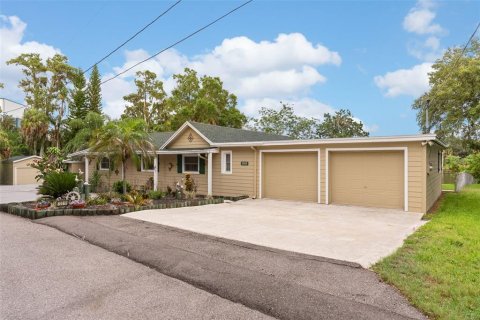 House in Riverview, Florida 3 bedrooms, 156.35 sq.m. № 2234057 - photo 2