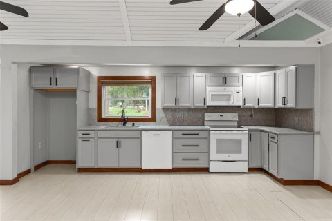 House in Riverview, Florida 3 bedrooms, 156.35 sq.m. № 2234057 - photo 14