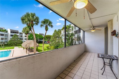 Condominio en venta en Miami, Florida, 2 dormitorios, 105.63 m2 № 1931315 - foto 11