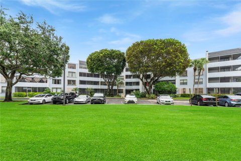 Condominio en venta en Miami, Florida, 2 dormitorios, 105.63 m2 № 1931315 - foto 23