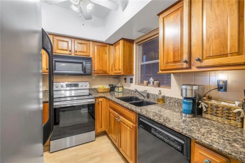 Condominio en venta en Tierra Verde, Florida, 2 dormitorios, 119.94 m2 № 1248653 - foto 17