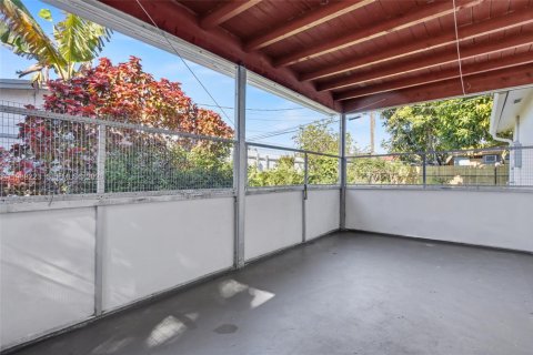 Villa ou maison à vendre à Lauderhill, Floride: 2 chambres, 88.26 m2 № 1995952 - photo 26