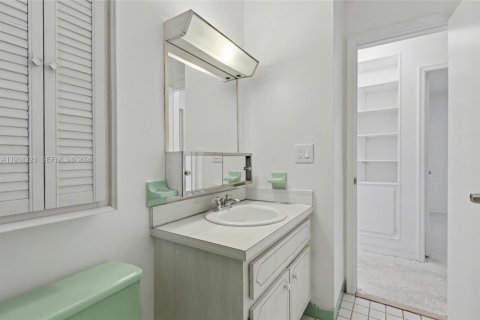 Villa ou maison à vendre à Lauderhill, Floride: 2 chambres, 88.26 m2 № 1995952 - photo 18
