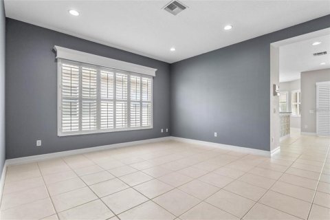 Villa ou maison à louer à Wimauma, Floride: 3 chambres, 224.82 m2 № 2412583 - photo 8