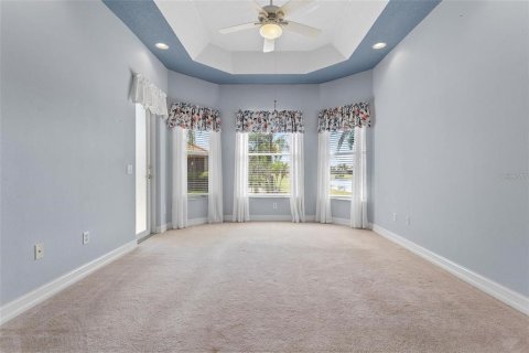Villa ou maison à louer à Wimauma, Floride: 3 chambres, 224.82 m2 № 2412583 - photo 21