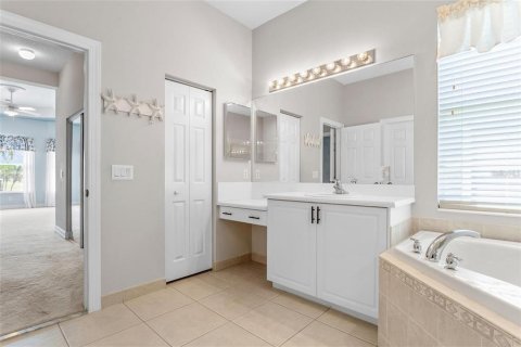 Villa ou maison à louer à Wimauma, Floride: 3 chambres, 224.82 m2 № 2412583 - photo 24