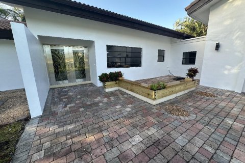 Casa en venta en Plantation, Florida, 3 dormitorios, 170.38 m2 № 2084497 - foto 3