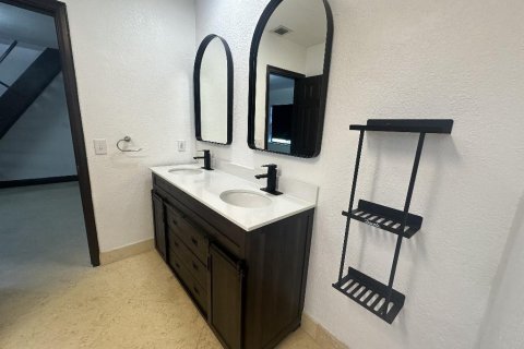Casa en venta en Plantation, Florida, 3 dormitorios, 170.38 m2 № 2084497 - foto 13