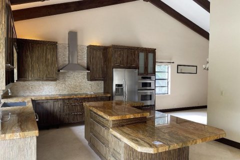 Casa en venta en Plantation, Florida, 3 dormitorios, 170.38 m2 № 2084497 - foto 2
