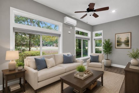 House in Gainesville, Florida 3 bedrooms, 207.45 sq.m. № 2196019 - photo 7