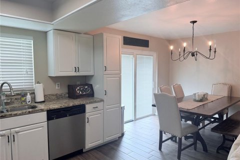 Casa en venta en Lakeland, Florida, 3 dormitorios, 114.46 m2 № 1914963 - foto 12
