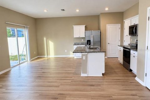 Villa ou maison à vendre à Zephyrhills, Floride: 3 chambres, 169.64 m2 № 2436745 - photo 11