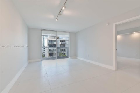 Copropriété à louer à Miami Beach, Floride: 1 chambre, 69.86 m2 № 1947253 - photo 2