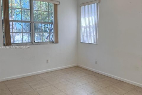 Adosado en alquiler en Homestead, Florida, 4 dormitorios, 146.79 m2 № 2026781 - foto 17