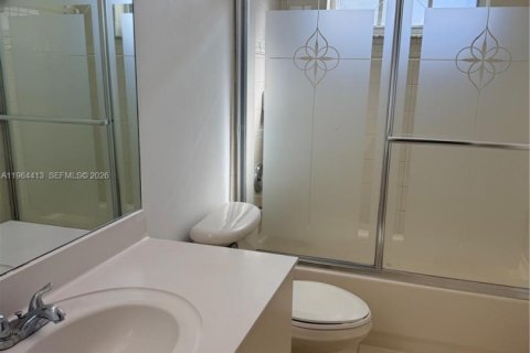 Adosado en alquiler en Homestead, Florida, 4 dormitorios, 146.79 m2 № 2026781 - foto 13