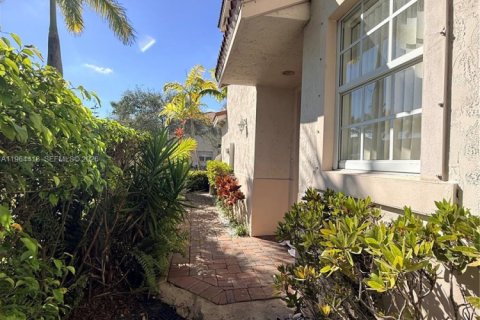 Adosado en alquiler en Homestead, Florida, 4 dormitorios, 146.79 m2 № 2026781 - foto 2