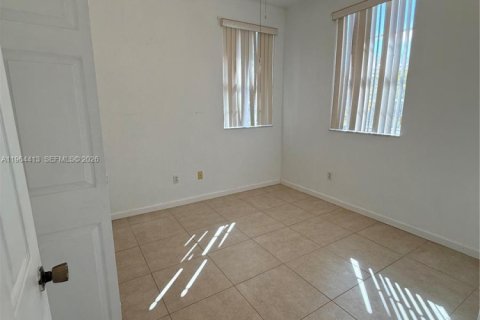 Adosado en alquiler en Homestead, Florida, 4 dormitorios, 146.79 m2 № 2026781 - foto 18