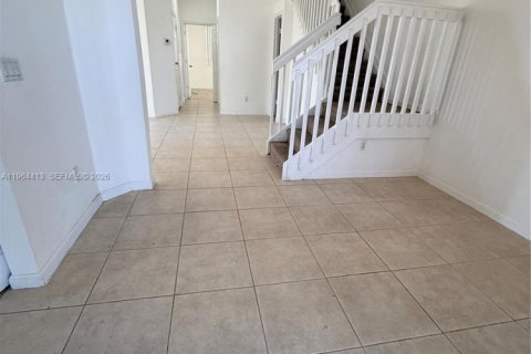 Adosado en alquiler en Homestead, Florida, 4 dormitorios, 146.79 m2 № 2026781 - foto 4