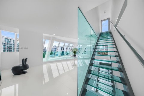 Condo in Aventura, Florida, 5 bedrooms № 2088572 - photo 11