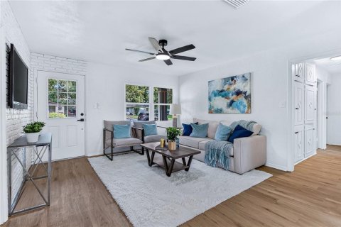 Villa ou maison à vendre à Sanford, Floride: 4 chambres, 123.1 m2 № 2397070 - photo 6