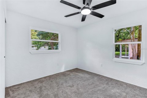 Villa ou maison à vendre à Sanford, Floride: 4 chambres, 123.1 m2 № 2397070 - photo 18