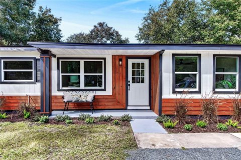 Villa ou maison à vendre à Sanford, Floride: 4 chambres, 123.1 m2 № 2397070 - photo 2