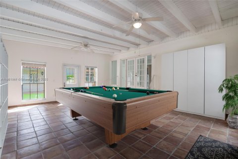 Villa ou maison à vendre à Miami, Floride: 5 chambres, 295.15 m2 № 1979206 - photo 16