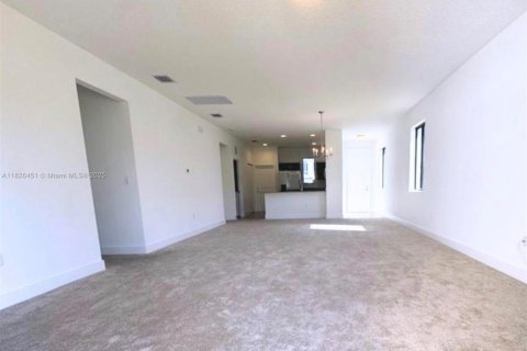 House in Ave Maria, Florida 3 bedrooms, 160.35 sq.m. № 1794564 - photo 4
