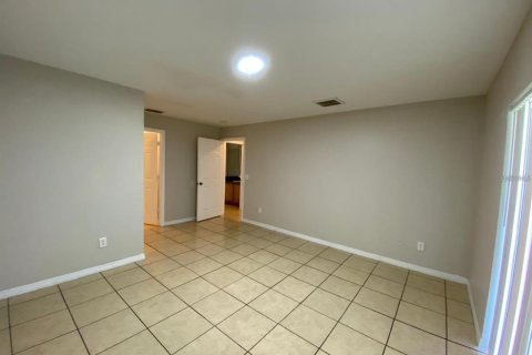 Apartment in Poinciana, Florida 3 bedrooms, 119.19 sq.m. № 2231838 - photo 13