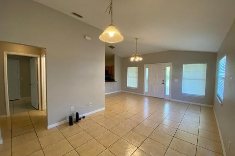 Apartment in Poinciana, Florida 3 bedrooms, 119.19 sq.m. № 2231838 - photo 4