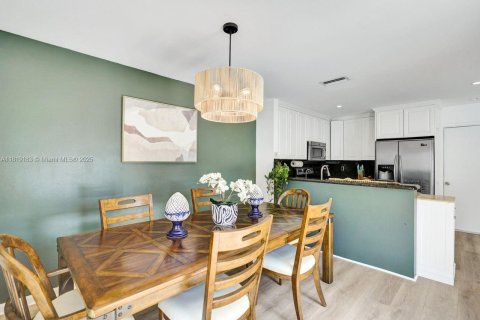 House in Boca Raton, Florida 3 bedrooms, 126.72 sq.m. № 1776328 - photo 23