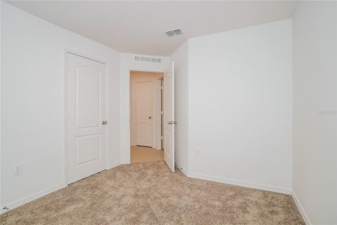 House in Mascotte, Florida 4 bedrooms, 171.13 sq.m. № 1918313 - photo 11