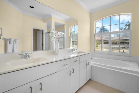 Villa ou maison à vendre à Sarasota, Floride: 3 chambres, 187.66 m2 № 2400997 - photo 27