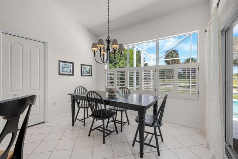 Villa ou maison à vendre à Sarasota, Floride: 3 chambres, 187.66 m2 № 2400997 - photo 21