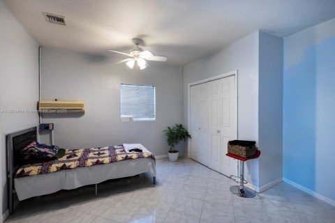 Купить виллу или дом в Майами, Флорида 5 спален, 169.92м2, № 1898179 - фото 14