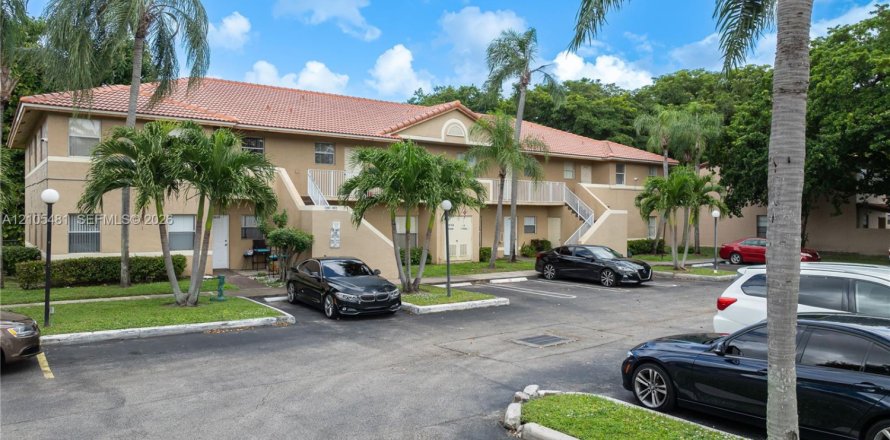 Appartement à Coral Springs, Floride 2 chambres № 2416057