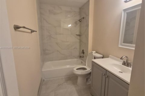 Appartement à louer à Coral Springs, Floride: 2 chambres № 2416057 - photo 9