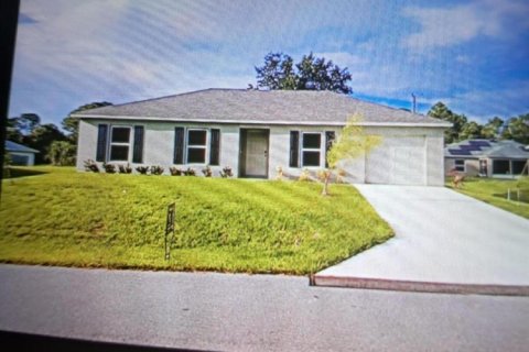 Villa ou maison à Palm Bay, Floride 3 chambres, 113.43 m2 № 2372286