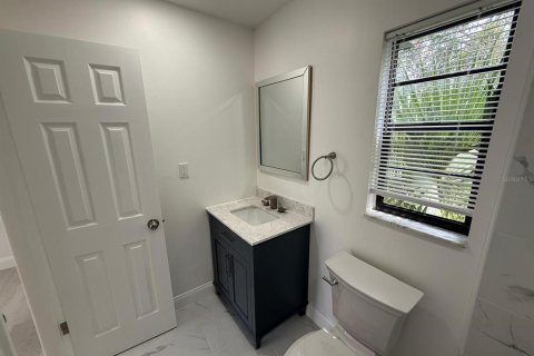 Casa en alquiler en Deltona, Florida, 3 dormitorios, 112.5 m2 № 1895075 - foto 24