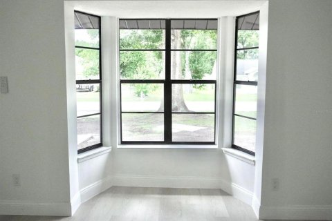 Casa en alquiler en Deltona, Florida, 3 dormitorios, 112.5 m2 № 1895075 - foto 5