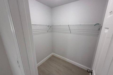 Casa en alquiler en Deltona, Florida, 3 dormitorios, 112.5 m2 № 1895075 - foto 23