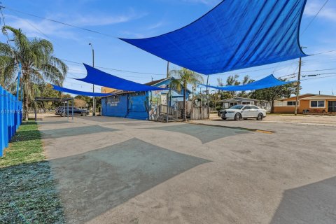 Купить виллу или дом в Майами, Флорида № 2034430 - фото 5