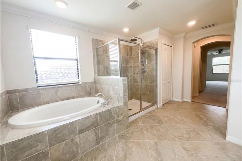 House in Venice, Florida 5 bedrooms, 305.18 sq.m. № 2142522 - photo 6