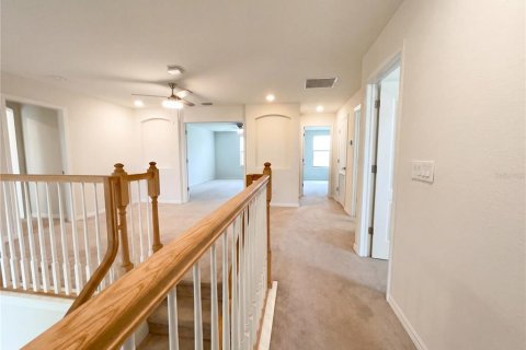 House in Venice, Florida 5 bedrooms, 305.18 sq.m. № 2142522 - photo 24