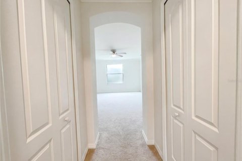 House in Venice, Florida 5 bedrooms, 305.18 sq.m. № 2142522 - photo 30