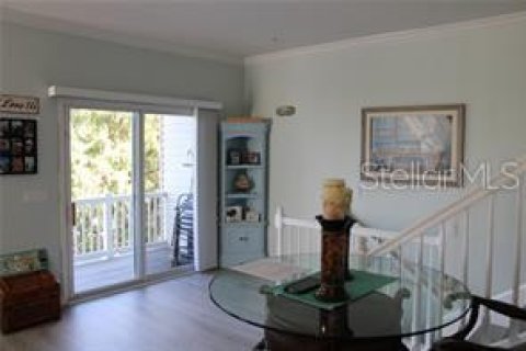 Снять в аренду таунхаус в Пальметто, Флорида 5 комнат, 241.92м2, № 1780727 - фото 8