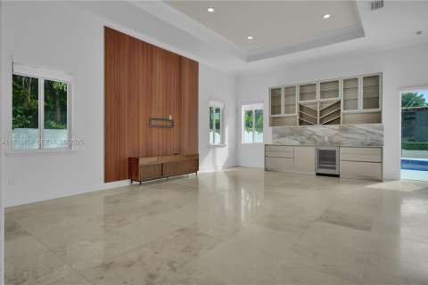 Casa en alquiler en Pinecrest, Florida, 5 dormitorios, 318.65 m2 № 1991416 - foto 21