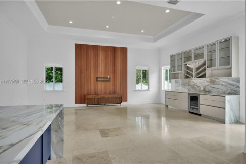 Casa en alquiler en Pinecrest, Florida, 5 dormitorios, 318.65 m2 № 1991416 - foto 20