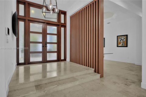 Casa en alquiler en Pinecrest, Florida, 5 dormitorios, 318.65 m2 № 1991416 - foto 14